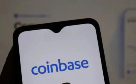Coinbase ra mắt thẻ ghi nợ với hoàn tiền 4% bằng Bitcoin