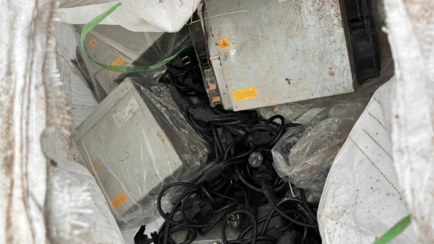 Thu giữ 500 máy đào tiền điện tử nhập lậu theo đường tiểu ngạch vào Việt Nam