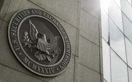 Ủy viên SEC Caroline Crenshaw từ chức, để lại hội đồng toàn Cộng hòa