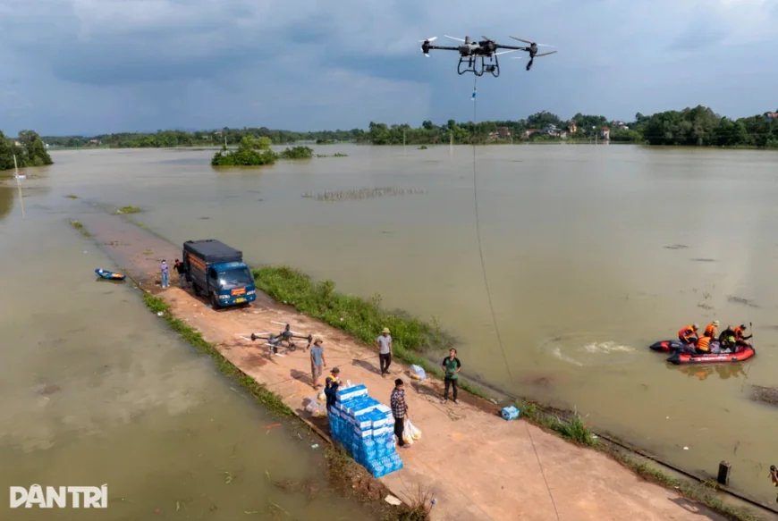 Cuộc đua kiếm tiền từ bầu trời dưới 1.000m