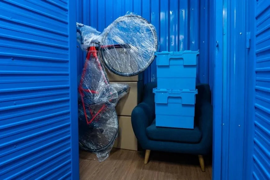 Xuất hiện tủ gửi đồ thông minh tại cửa hàng tiện lợi