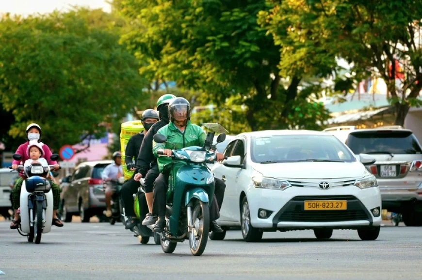 Ứng dụng gọi xe tăng thưởng dịp lễ, tài xế kỳ vọng cải thiện thu nhập