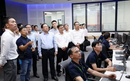 Doanh nghiệp Việt cần tiên phong làm chủ AI, UAV chiến lược